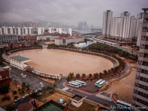 EPIK orientation dorm room | LifeOutsideOfTexas.com