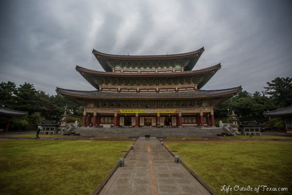 Yakcheonsa Temple, Jeju Island